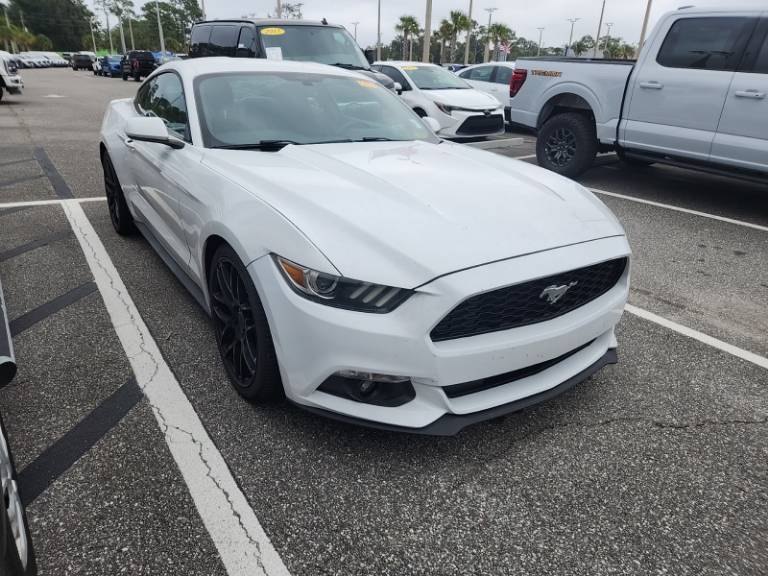 2015 Ford Mustang V6