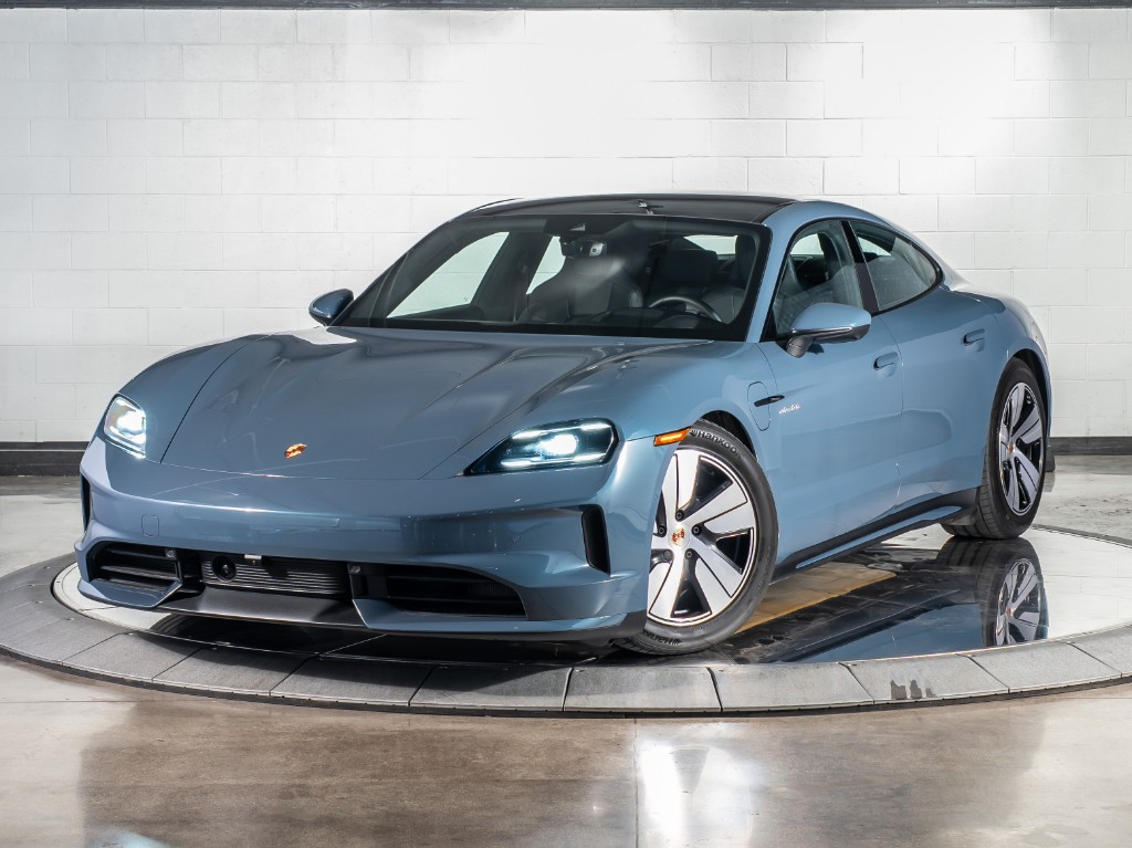 2025 Porsche Taycan
