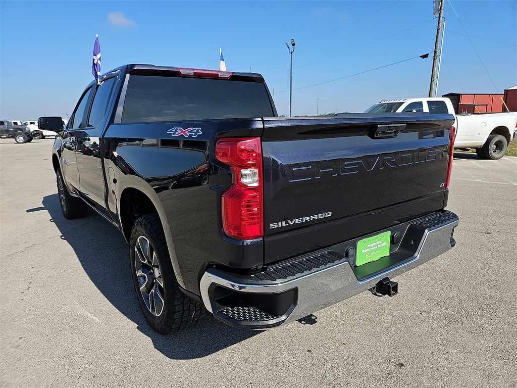 2022 Chevrolet Silverado 1500 LT Texas Edition photo 4