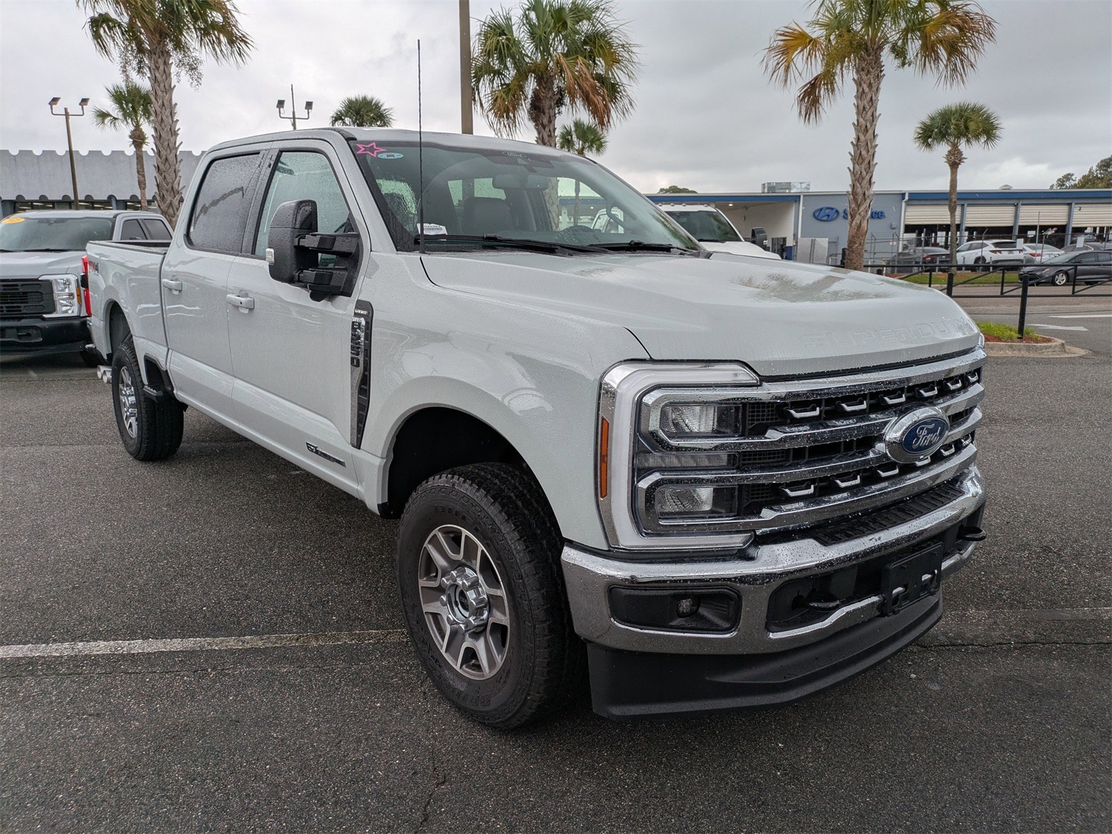 New 2025 Ford F-250SD LARIAT