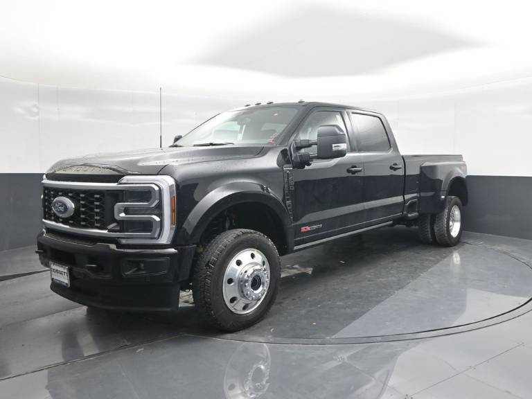 2026 Ford Super Duty F-450 DRW Platinum