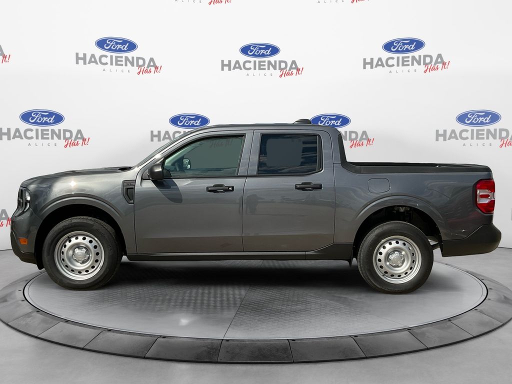 2025 Ford Maverick XL photo 2