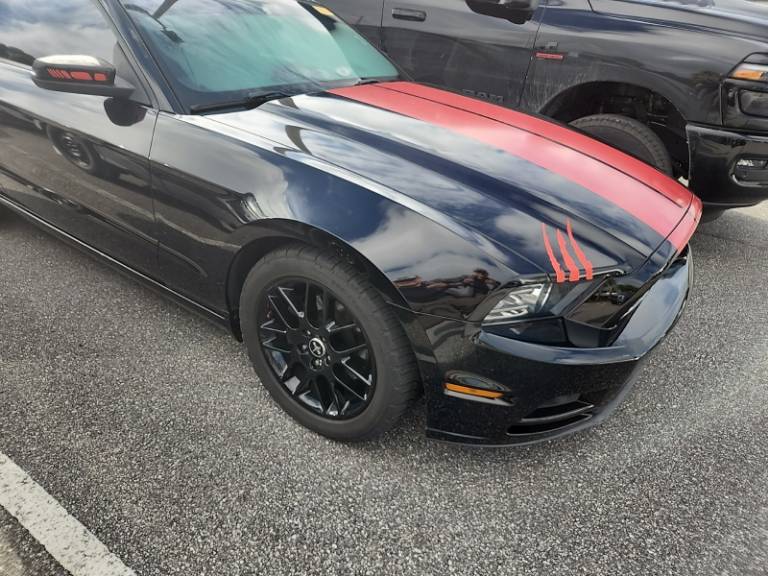 2014 Ford Mustang V6