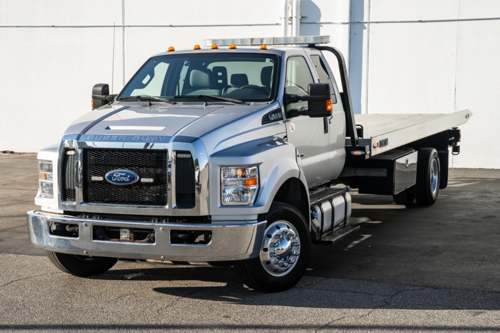 2017 Ford F-650