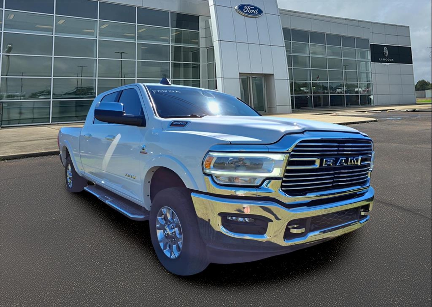2022 RAM Ram 3500 Pickup Laramie - Photo 7