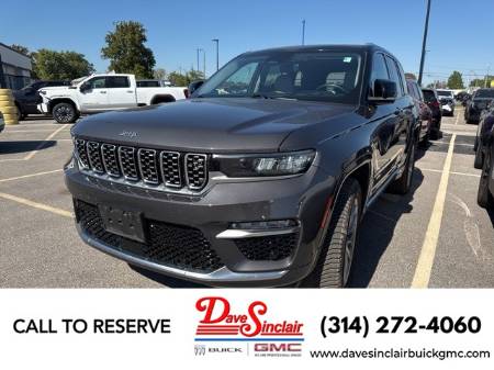 2022 Jeep Grand Cherokee Summit
