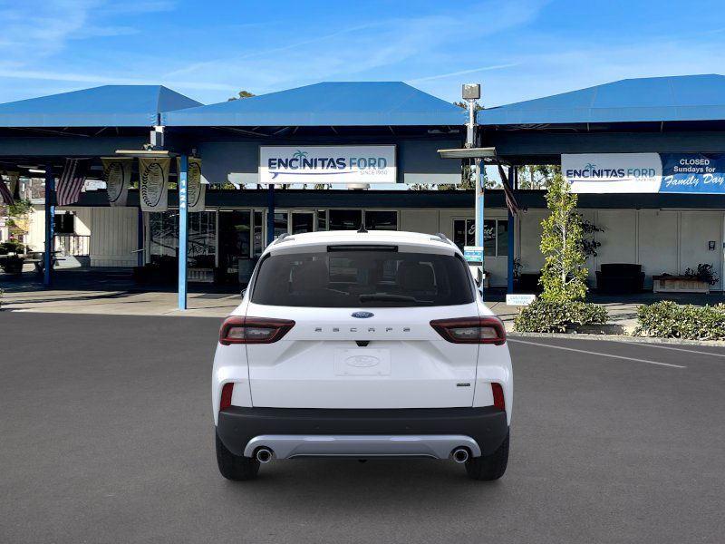 2025 Ford Escape Plug-In Hybrid photo 4