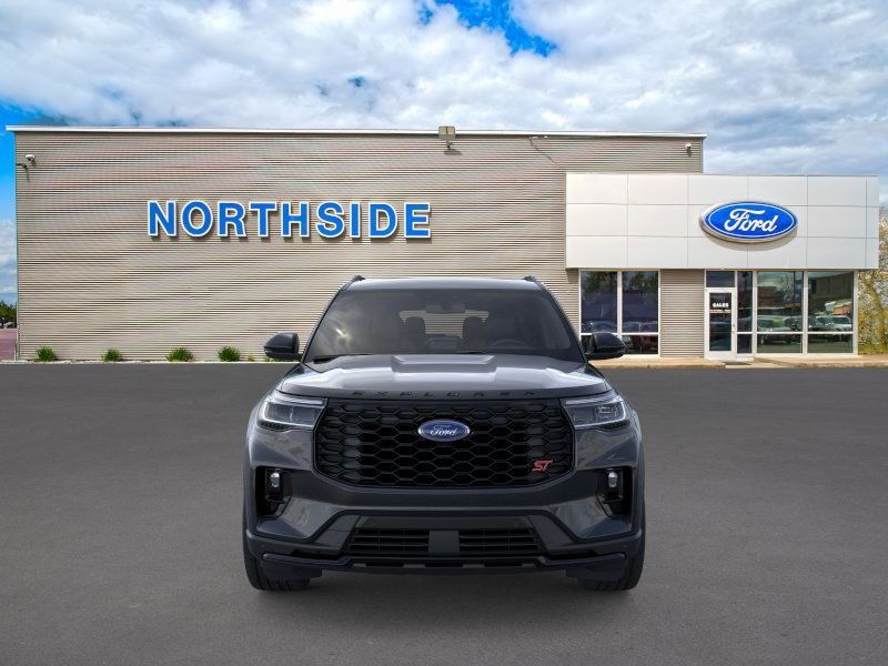 2025 Ford Explorer ST photo 3