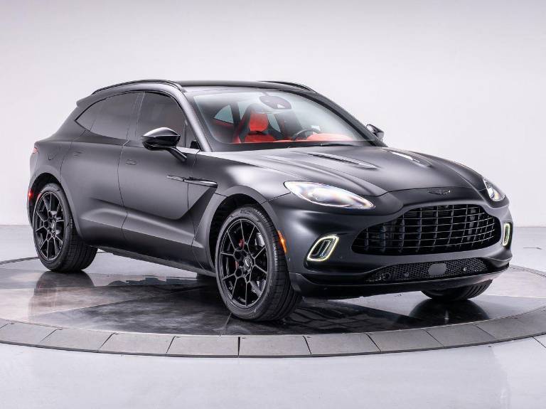 2022 Aston Martin DBX Base