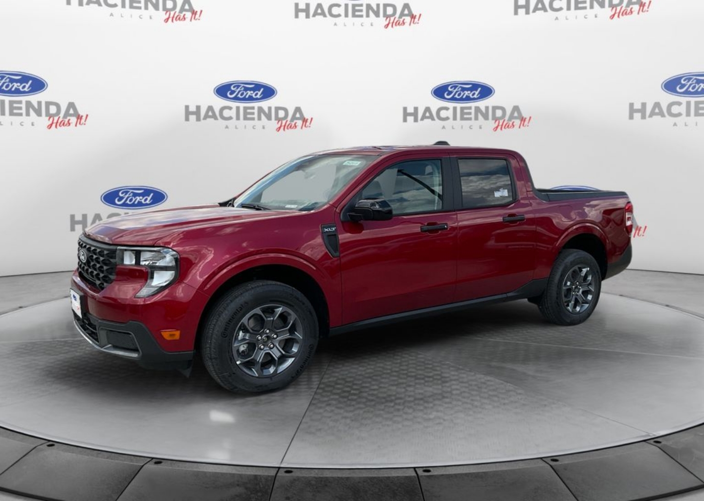 2025 Ford Maverick XLT's photo