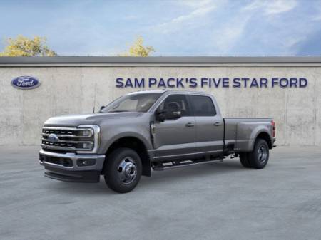 2026 Ford Super Duty F-350 DRW XLT