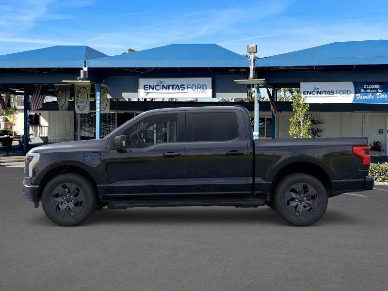 2025 Ford F-150 Lightning photo 2