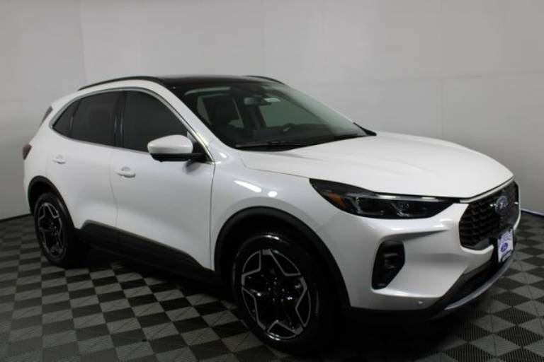 2026 Ford Escape Platinum
