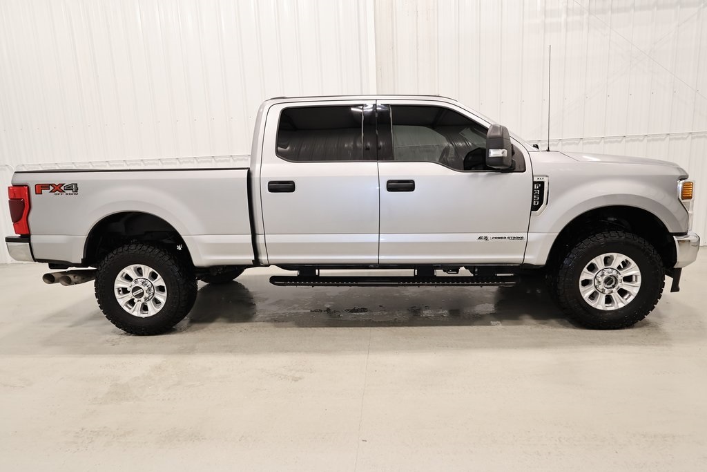 2021 Ford F-350 photo 2