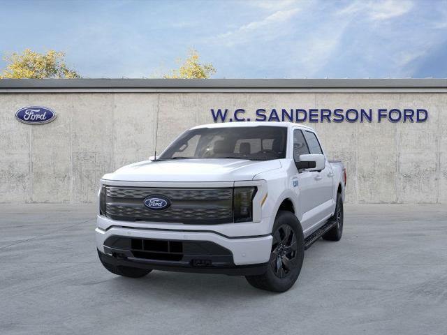 2025 Ford F-150 Lightning photo 2