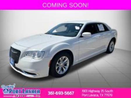 2023 Chrysler 300 Touring