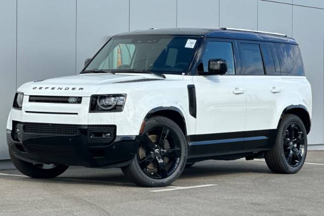 2025 Land Rover Defender 110 X-Dynamic SE