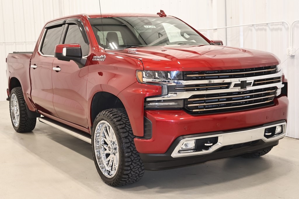 2022 Chevrolet Silverado 1500 High Country photo 3