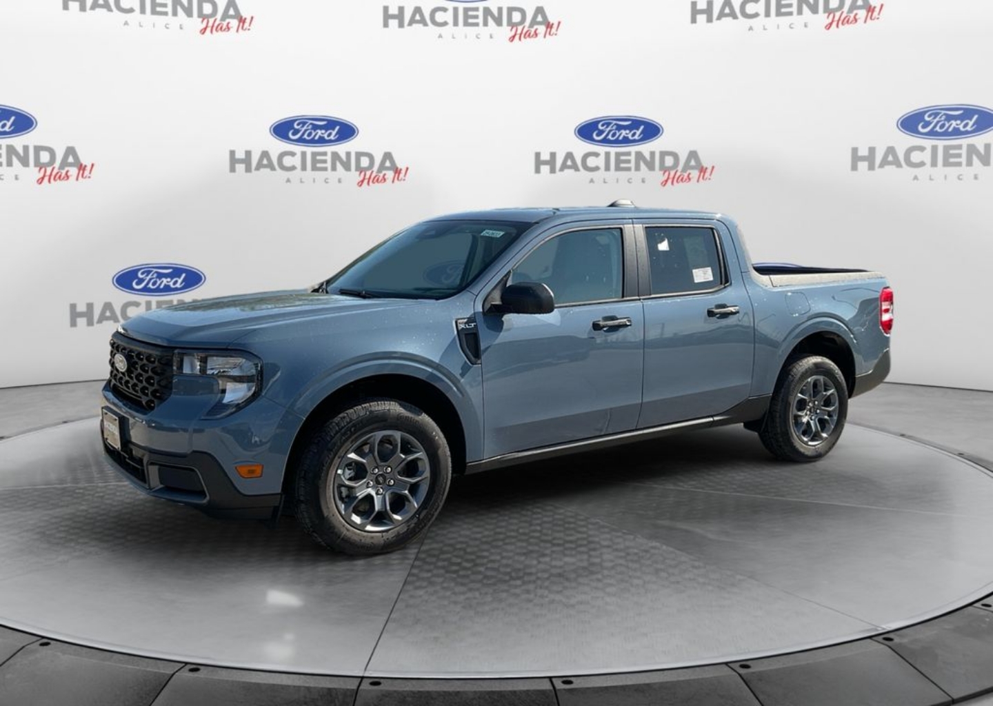 2025 Ford Maverick XLT's photo