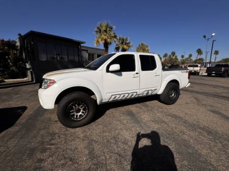 2015 Nissan Frontier SV