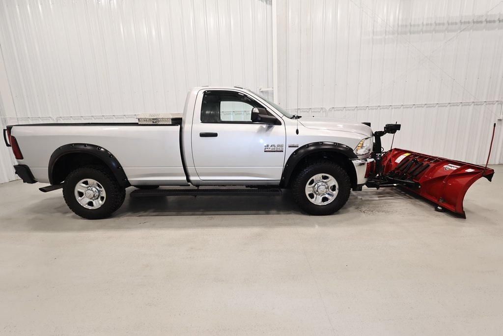 2018 Ram 2500 Tradesman photo 2