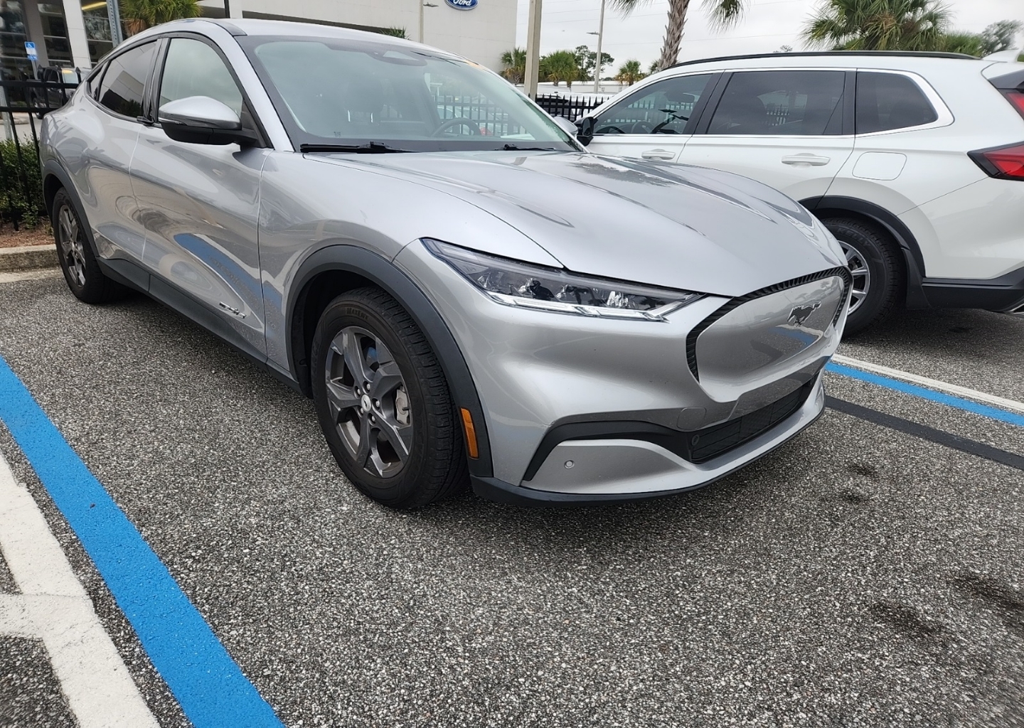 2021 Ford Mustang Mach-E Select RWD