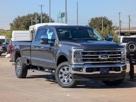 2026 Ford Super Duty F-350 SRW LARIAT