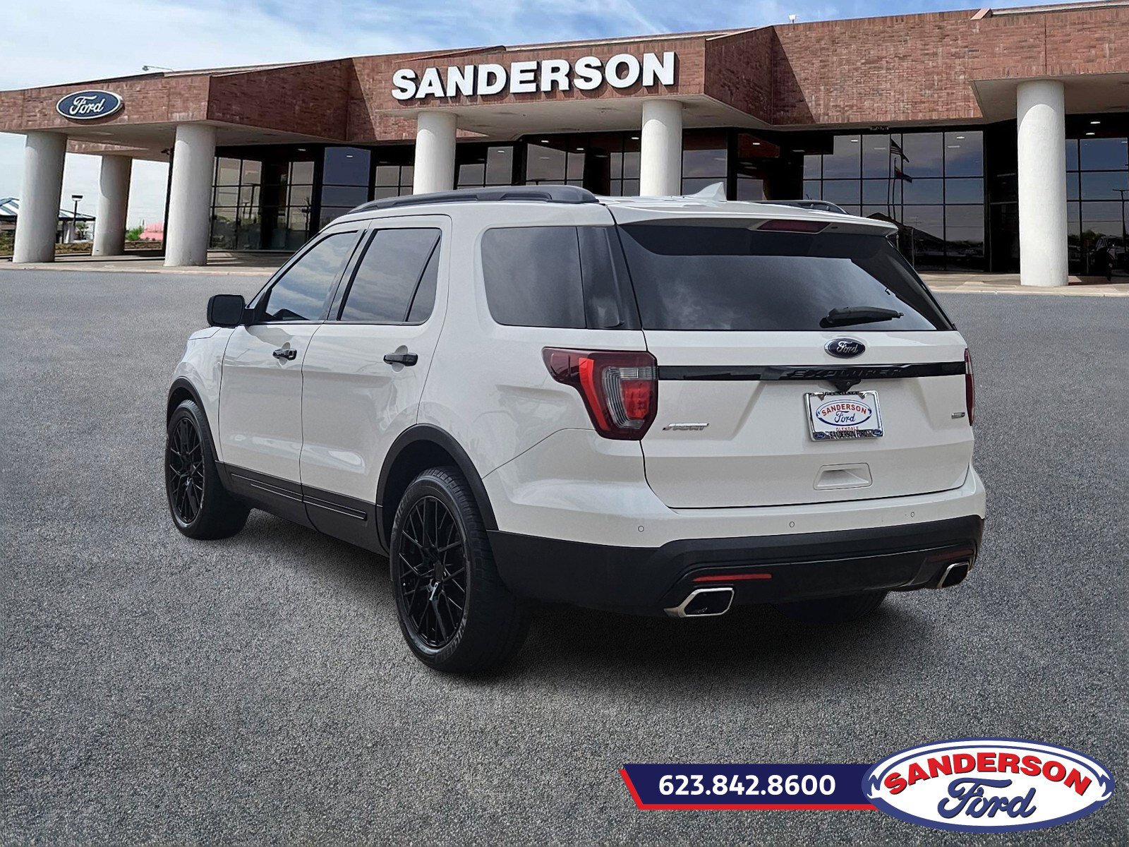 2016 Ford Explorer Sport photo 4