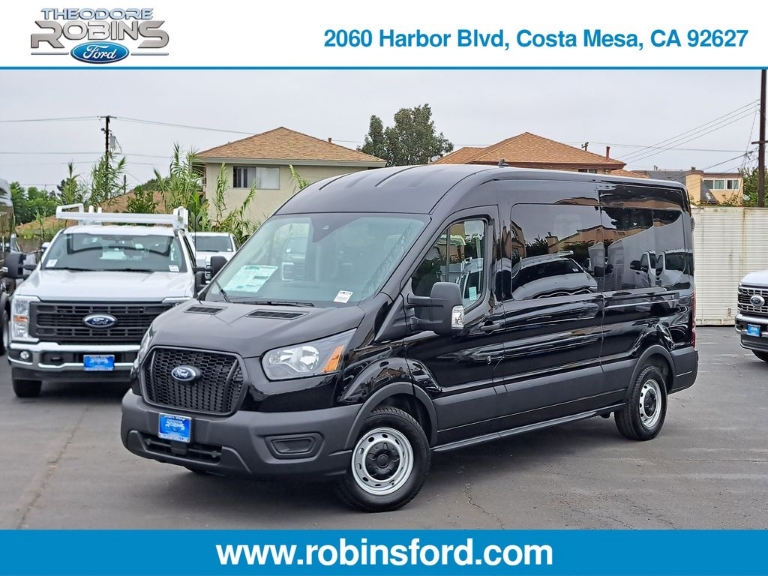 2025 Ford Transit-350 XL