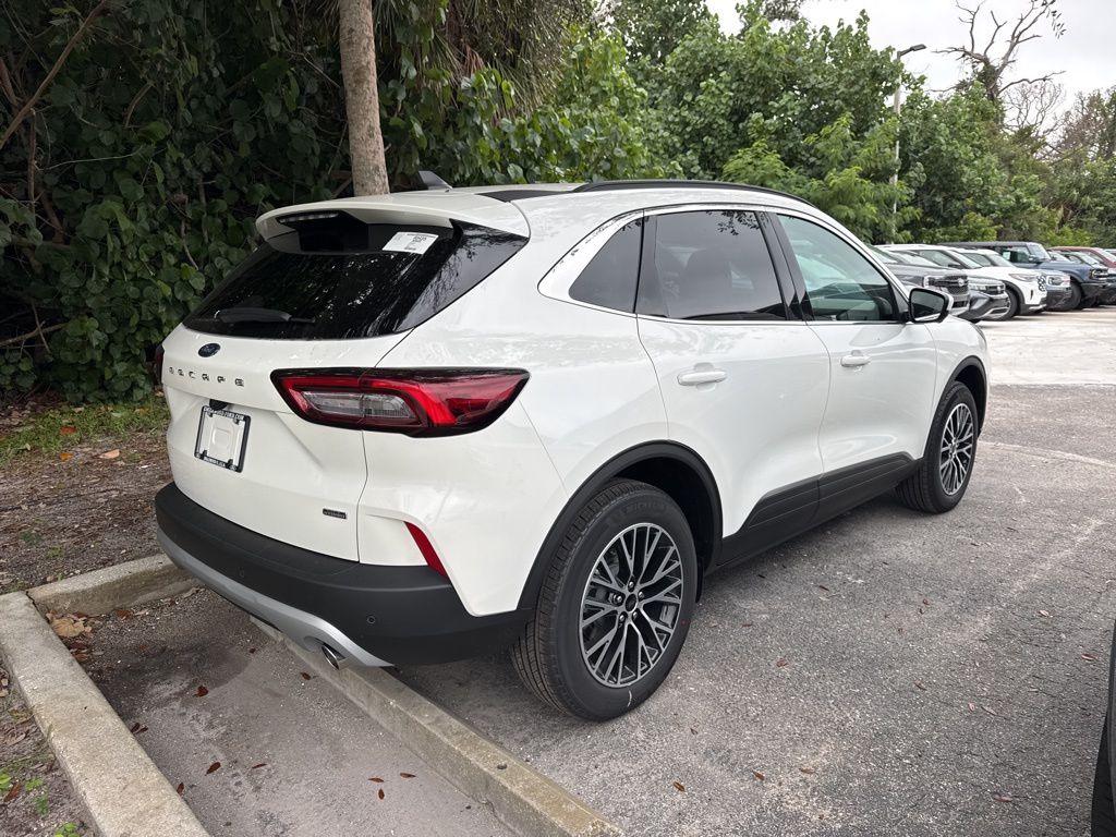 2026 Ford Escape Plug-In Hybrid Base photo 2