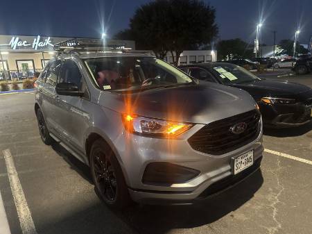 2022 Ford Edge SE