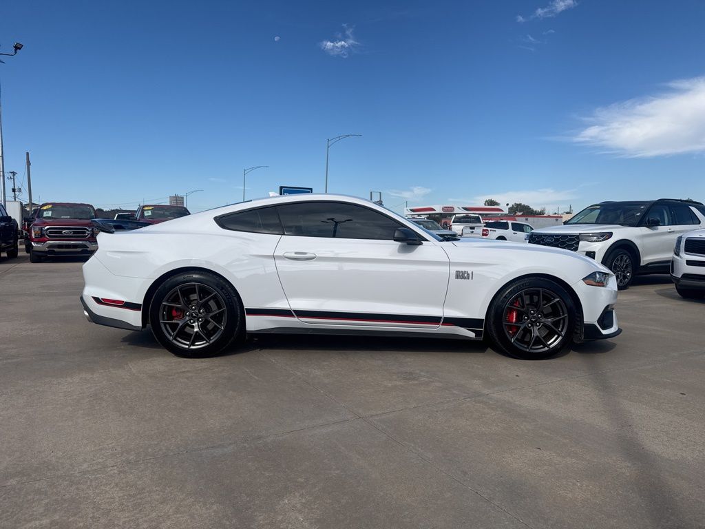 2021 Ford Mustang Mach 1 photo 4
