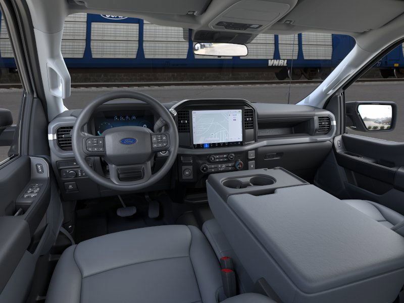 2025 Ford F-150 XL photo 3