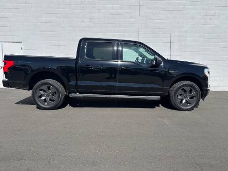 2022 Ford F-150 Lightning LARIAT