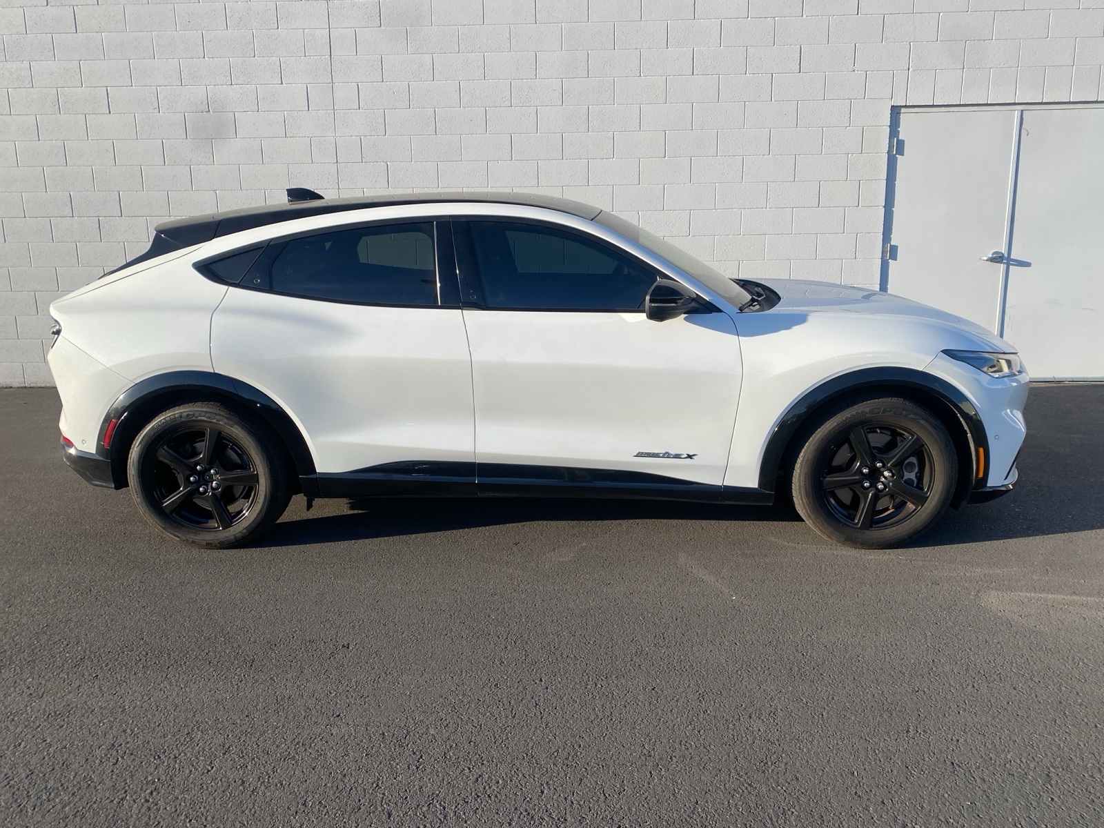 2021 Ford Mustang Mach-E California Route 1