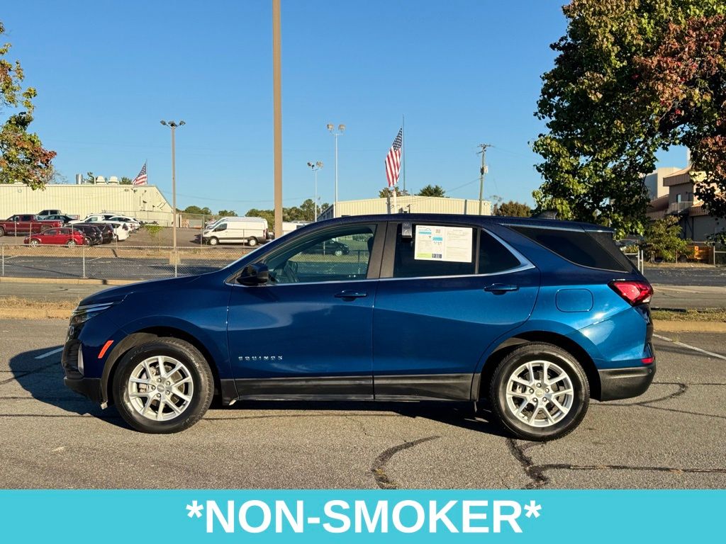 2023 Chevrolet Equinox LT photo 3