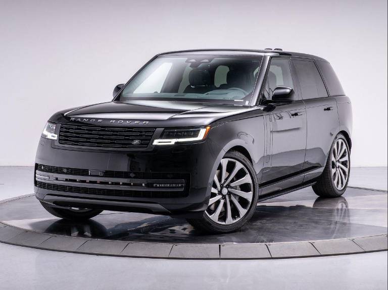 2025 Land Rover Range Rover P530 SE