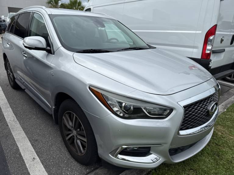 2019 INFINITI QX60 LUXE