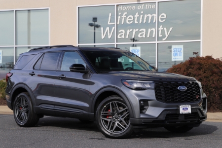2025 Ford Explorer ST