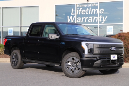 2025 Ford F-150 Lightning Flash