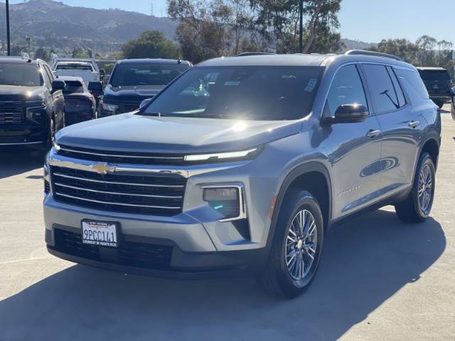 2025 Chevrolet Traverse FWD LT