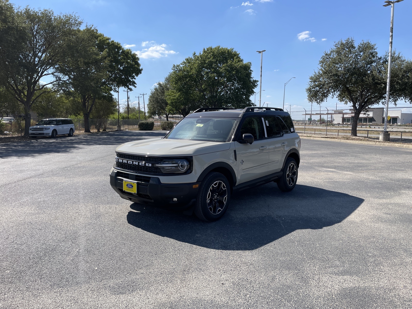 2025 Ford Bronco Sport Outer Banks's photo