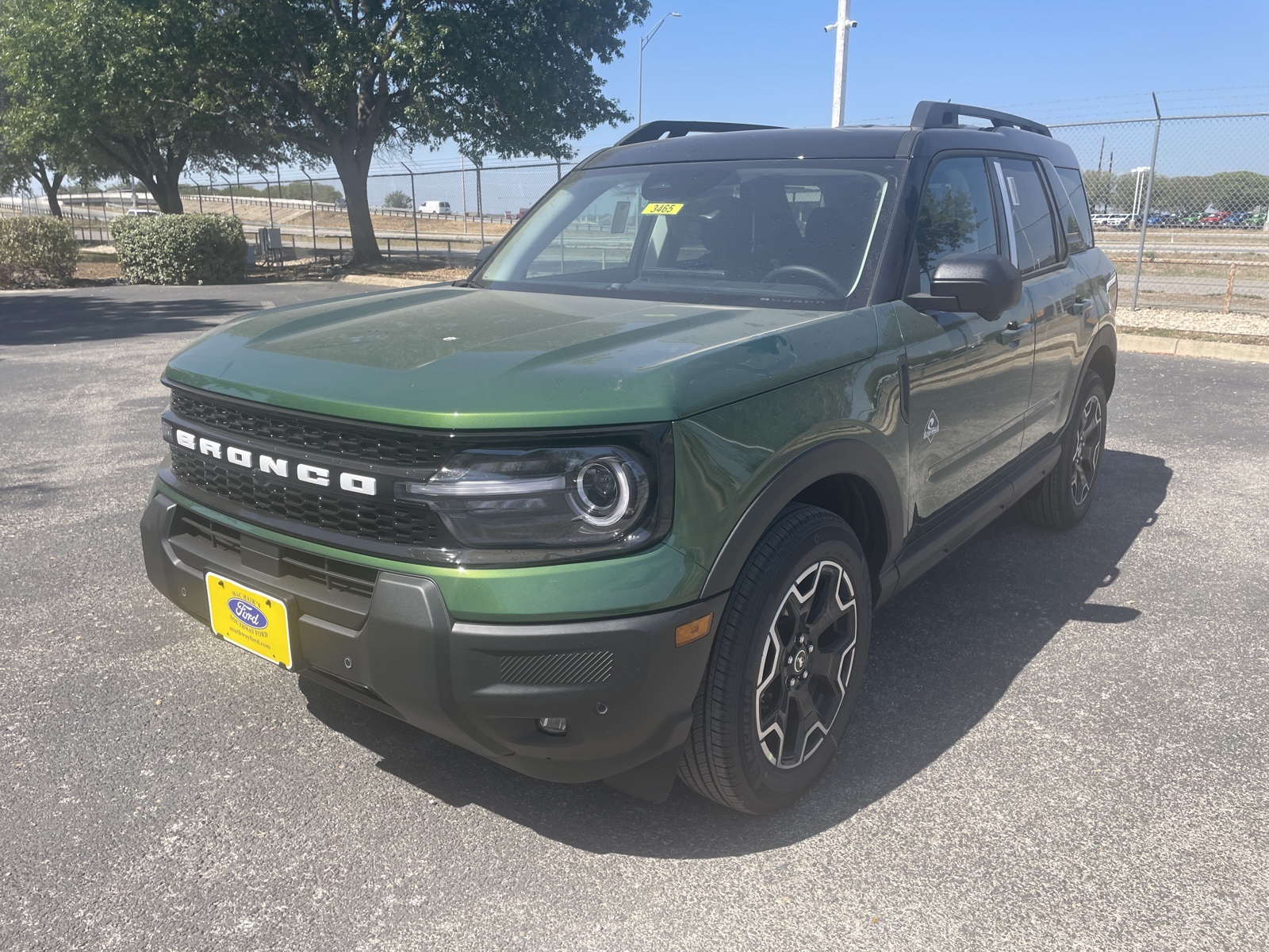 2025 Ford Bronco Sport Outer Banks's photo