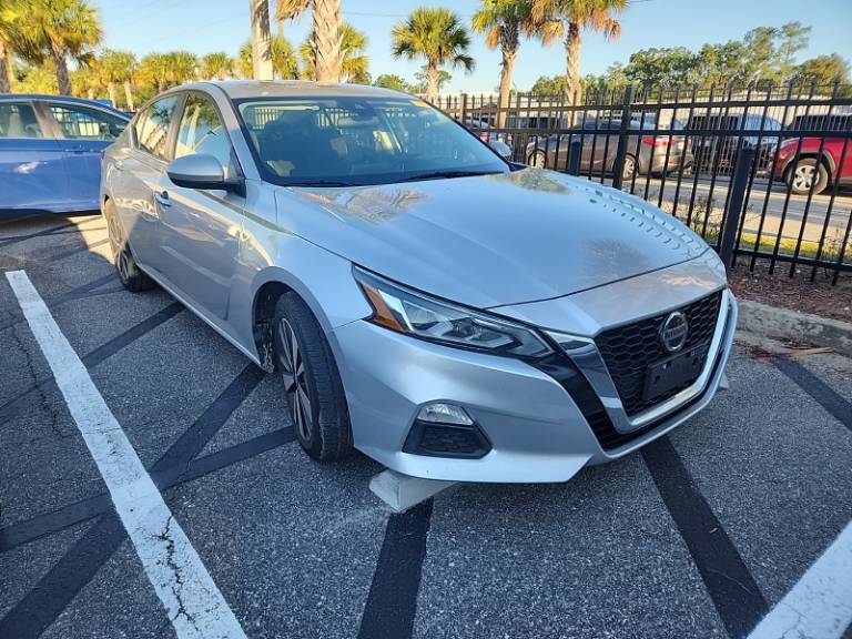 2022 Nissan Altima 2.5 SV