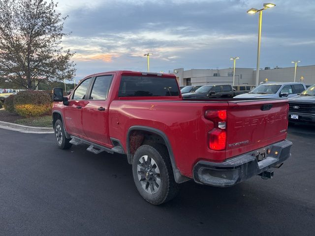 2024 Chevrolet Silverado 2500HD Custom photo 4