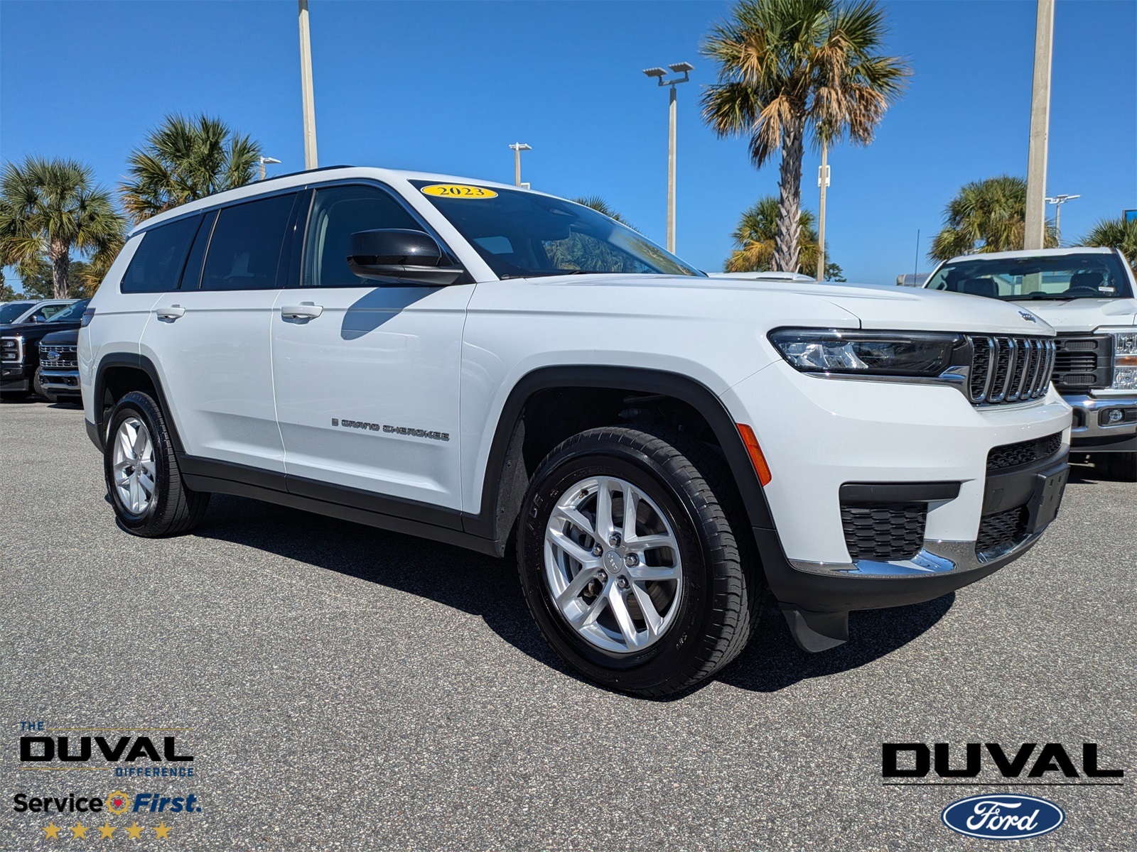 Used 2023 Jeep Grand Cherokee L Laredo