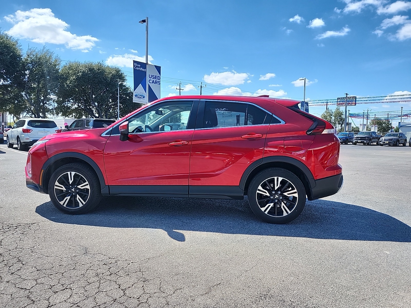 2024 Mitsubishi Eclipse Cross SE photo 4