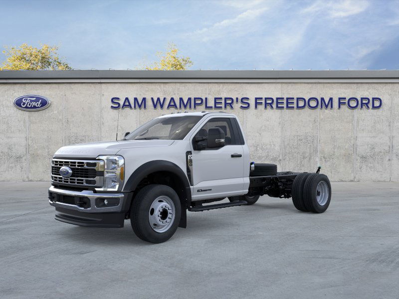 2025 Ford F-600SD