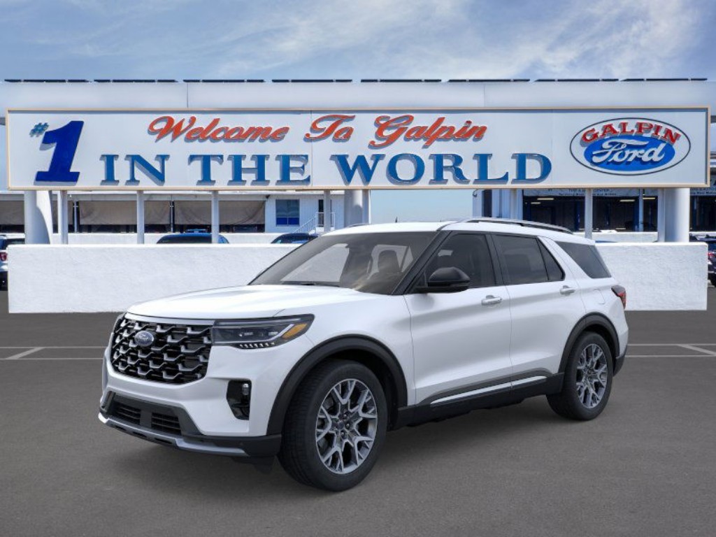 2025 Ford Explorer Platinum
