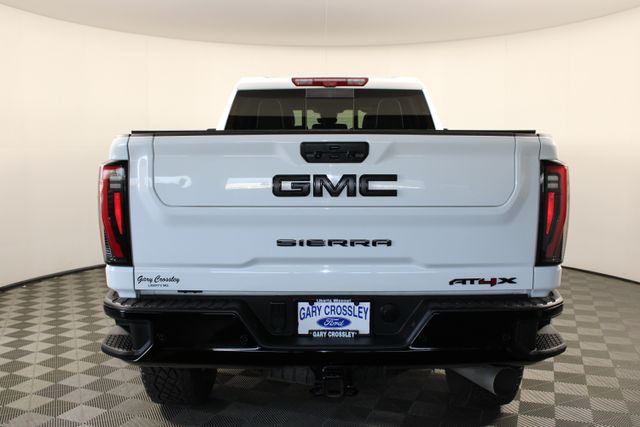 2024 Gmc Sierra HD AT4X photo 3